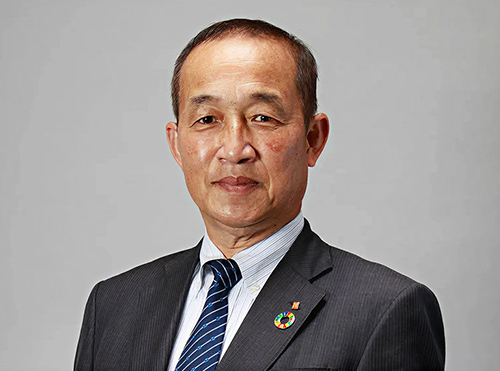 岡本 賢一の写真