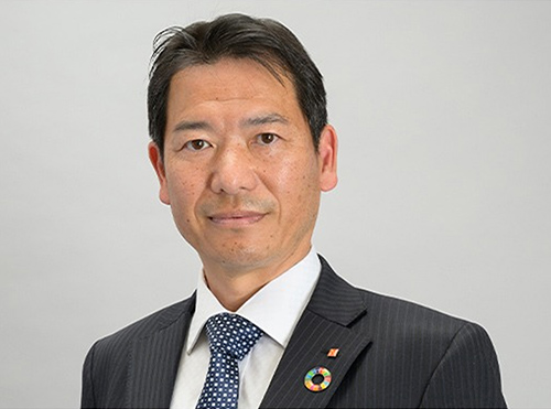 栗川 周作の写真